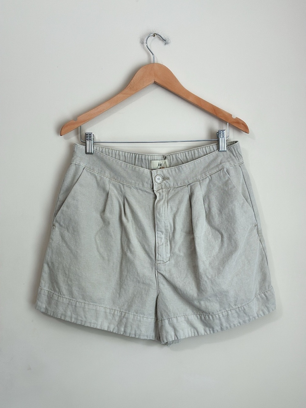 Joie Neutral Linen High-Rise Pleated Shorts